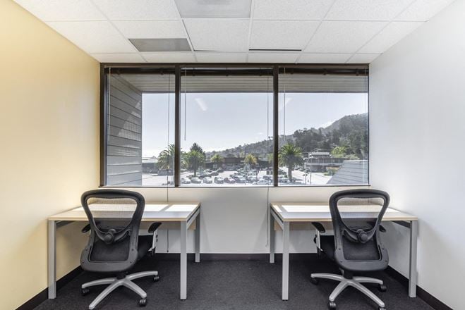 CA, Sausalito - Harbor Drive Executive Park