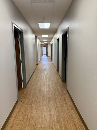 1420 W SW Loop 323