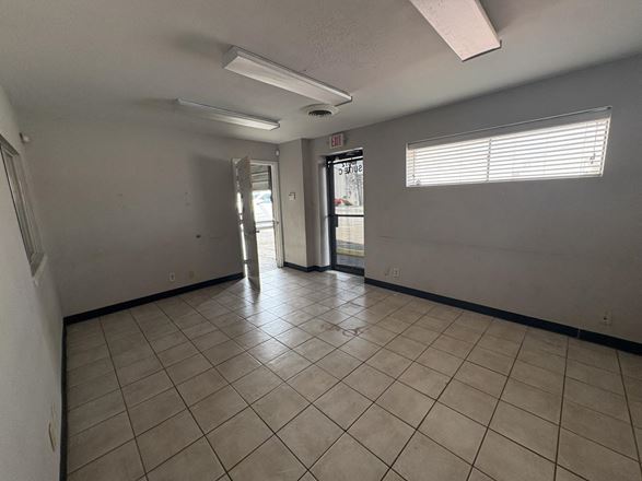 10612 Hempstead Rd