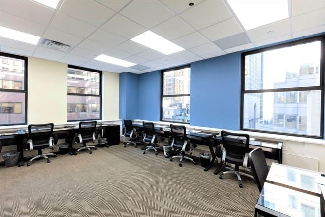 Jay Suites - Midtown East