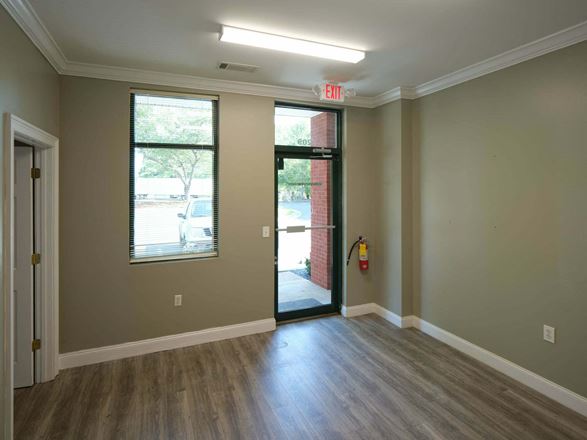 Fulton Park PTC | Drive-In Flex Suites