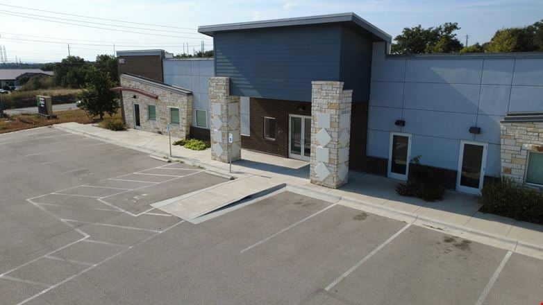 1602 N Ranch Road 620