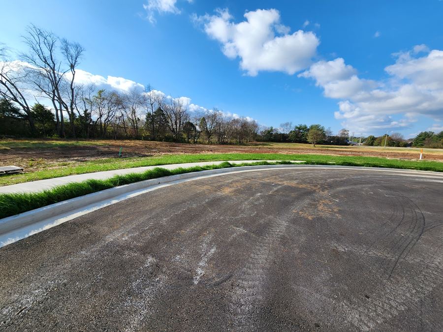 Charlie Court- Gary Farms