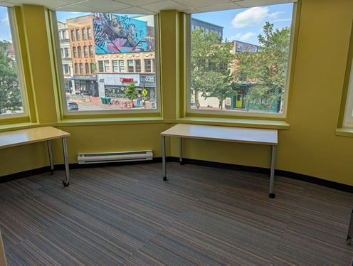 Cambridge Business Center