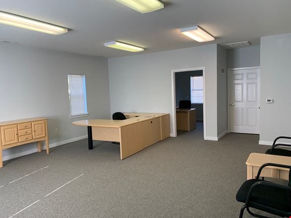 Tall Oaks Business Park and Build To Suit Land