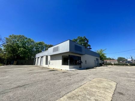 Photo of commercial space at 668 S. Oates Street in Dothan