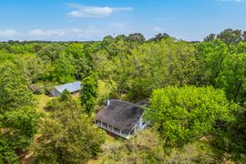 4942 Storage Rd