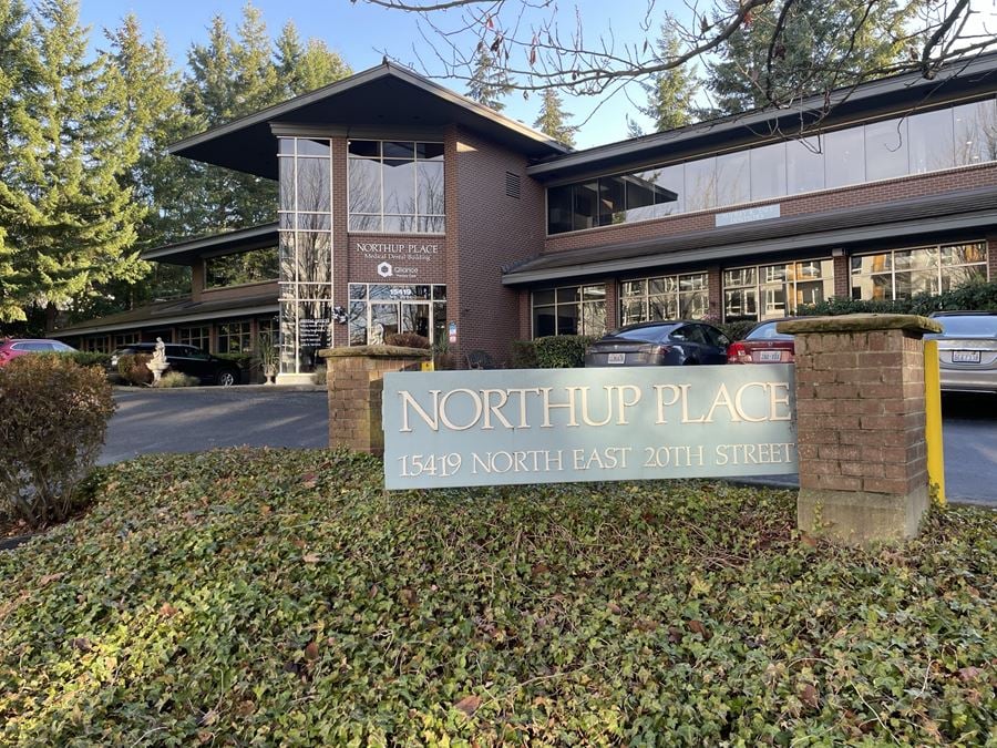Northup Place Medical & Dental Building
