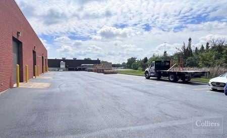 Industrial space for Rent at 925-933 Oaklawn Ave in Elmhurst