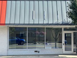 2,510 SF Downtown Retail Building