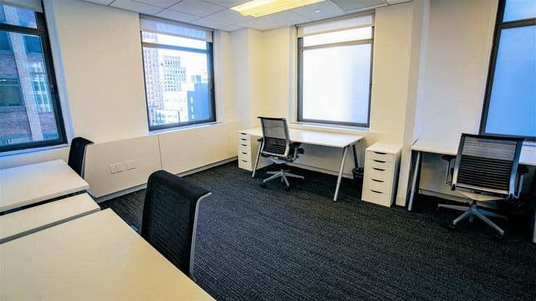 Jay Suites - Wall Street