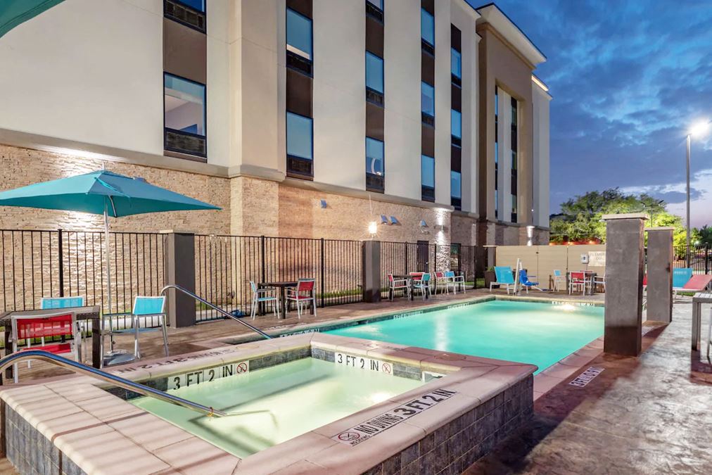 Hampton Inn & Suites Dallas/Plano Central