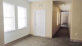 13453 N Main St | For Lease