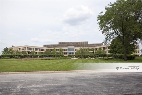 Kemper Lakes Business Center - One Corporate Drive
