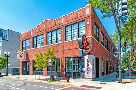 Retail space for Rent at 2200 W Lawrence Avenue in Chicago