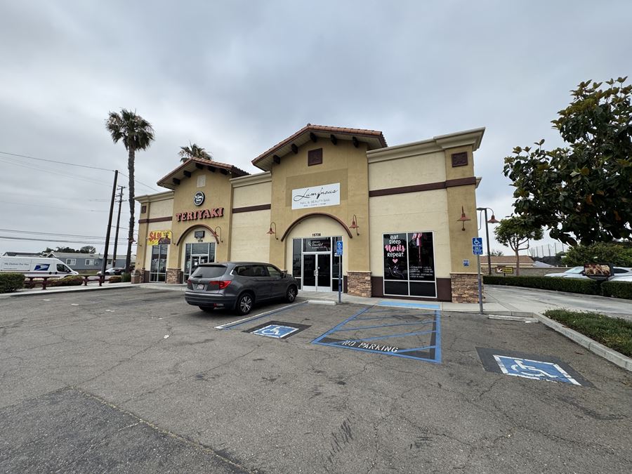 Bellflower Retail Center