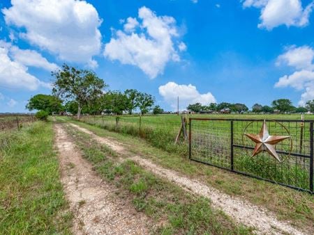 Photo of commercial space at 1807 FM 758 in New Braunfels