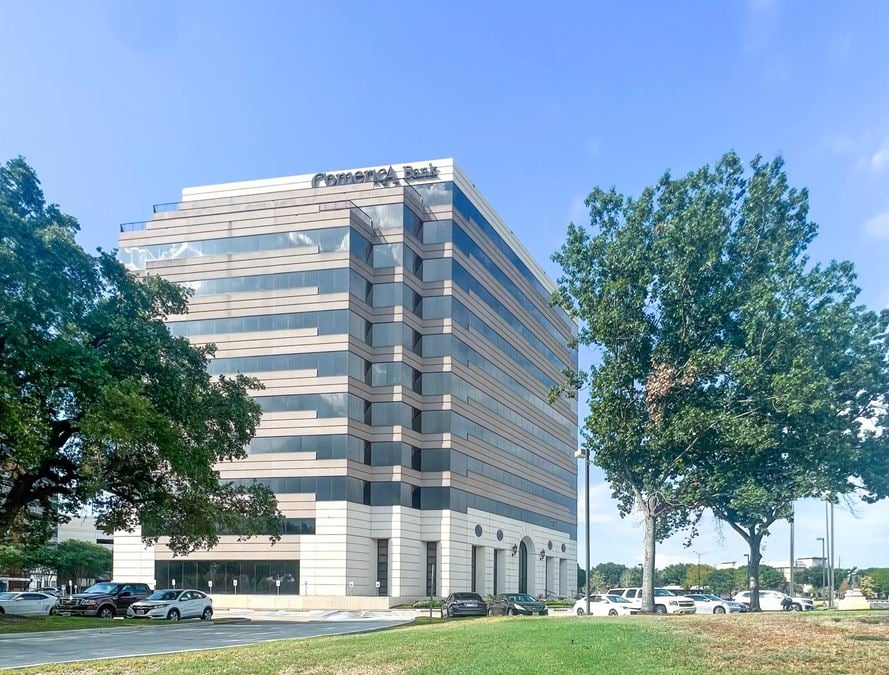 1 Sugar Creek Center | Sublease - Suite 380