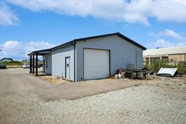 1625 S Ankeny Blvd