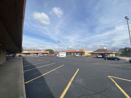 Skyline Plaza