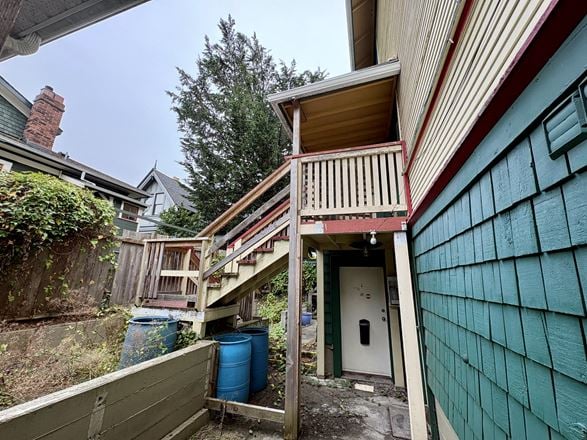 121 Menzies Street