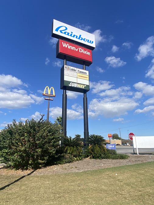 Westgate Plaza, 5440 Hwy 90, Mobile, AL