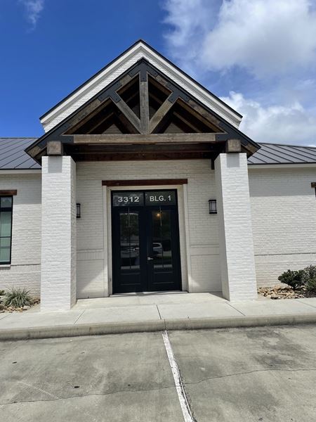 3312 Kaliste Saloom Road, Unit 1 - Lafayette