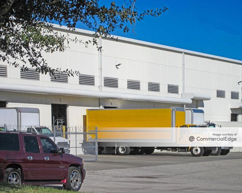 2242 West Taft Vineland Road Industrial Space For Rent CommercialCafe