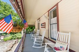 5 Ojo Inn Bed & Breakfast