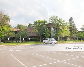 Widewaters Office Park - 5788 Widewaters Pkwy