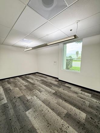 3100 Camino Del Sol