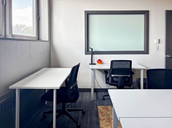 Regus - Des Moines - Grand Ave