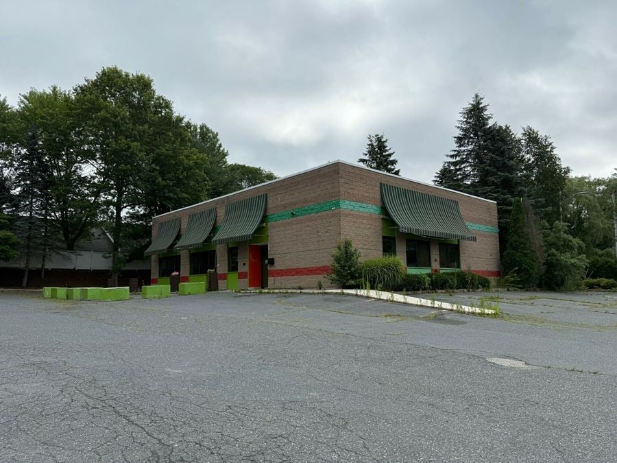 370 Boston Post Road East