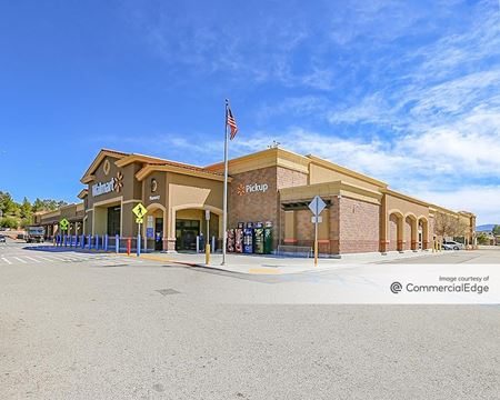 Retail space for Rent at 27931 Kelly Johnson Pkwy in Valencia