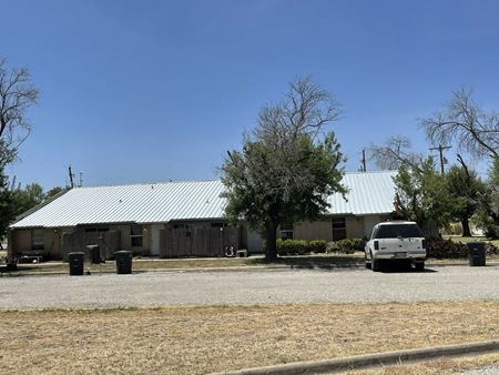 Photo of commercial space at 1005 Southgate Dr in Brady