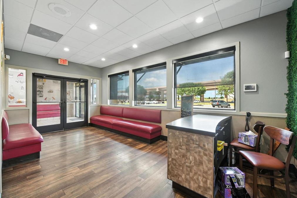 12750 North Fwy, Fort Worth, TX