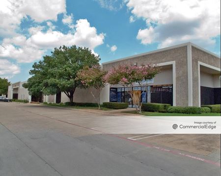 Industrial space for Rent at 2553 Summit Avenue in Plano