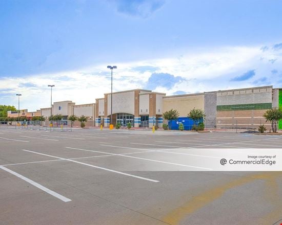 Lakepointe Towne Crossing