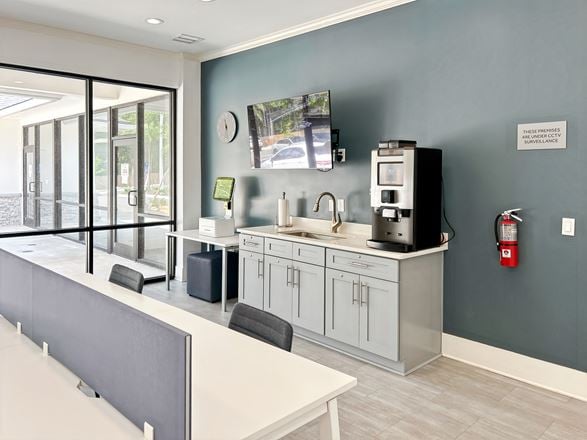 Regus - Jacksonville - Fortune Pky