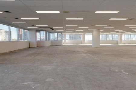 400      Galerie de photos de l'espace 1