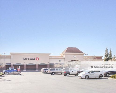 Highland Crossing - Safeway