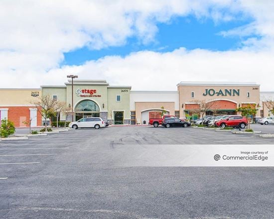 Centre Pointe Village