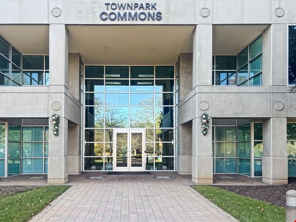 GA, Atlanta North - Town Park Center