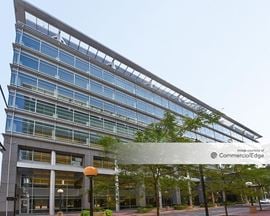 800 Walnut Street