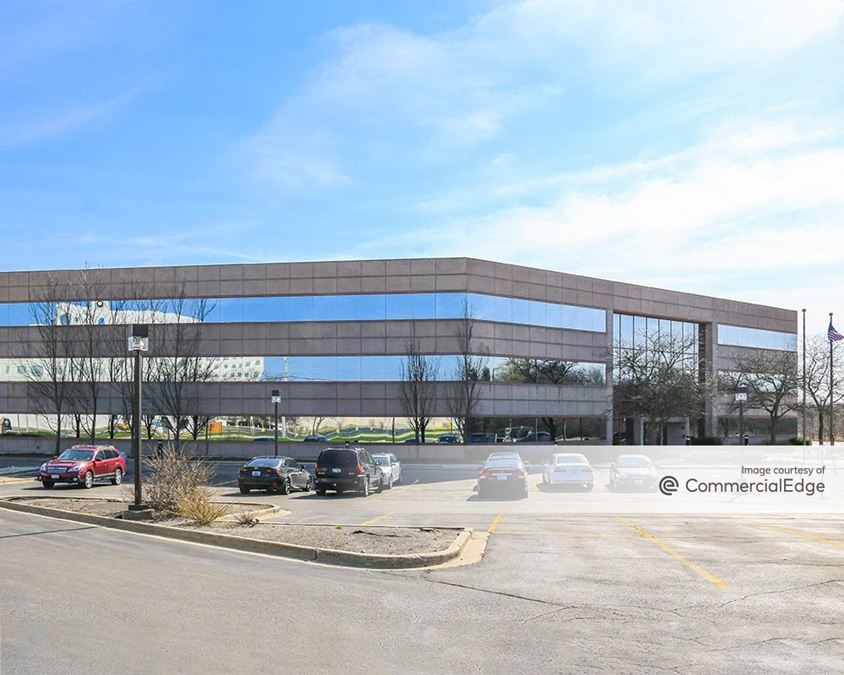 2100 Sanders Road, Northbrook Office Space For Lease