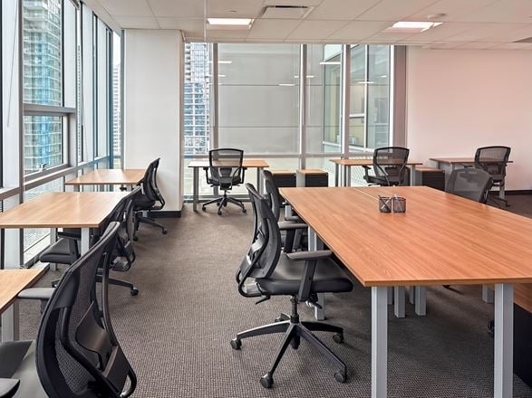 Regus - Burnaby - Solo District