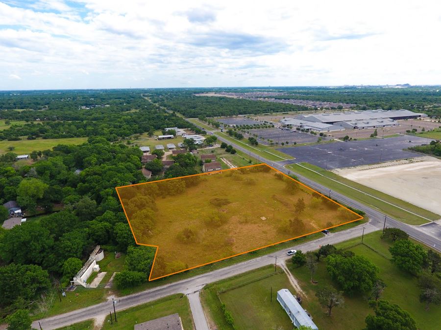 5976 Leonard Road, Bryan, TX 77807