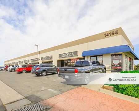 Retail space for Rent at 14156 Amargosa Road in Victorville