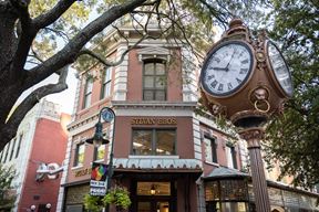 1500 Main St