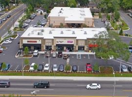 13th St Shoppes